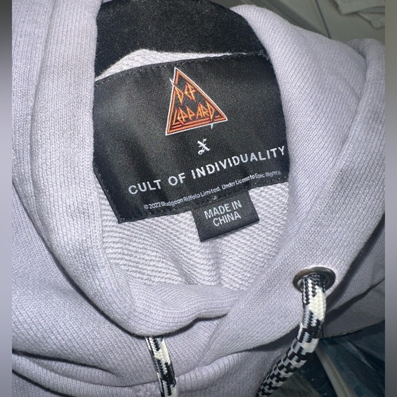 Cult Of Individuality  PULLOVER SWEATSHIRT IN DEF LEPPARD TRIBAL GREY - Picture 16 of 16